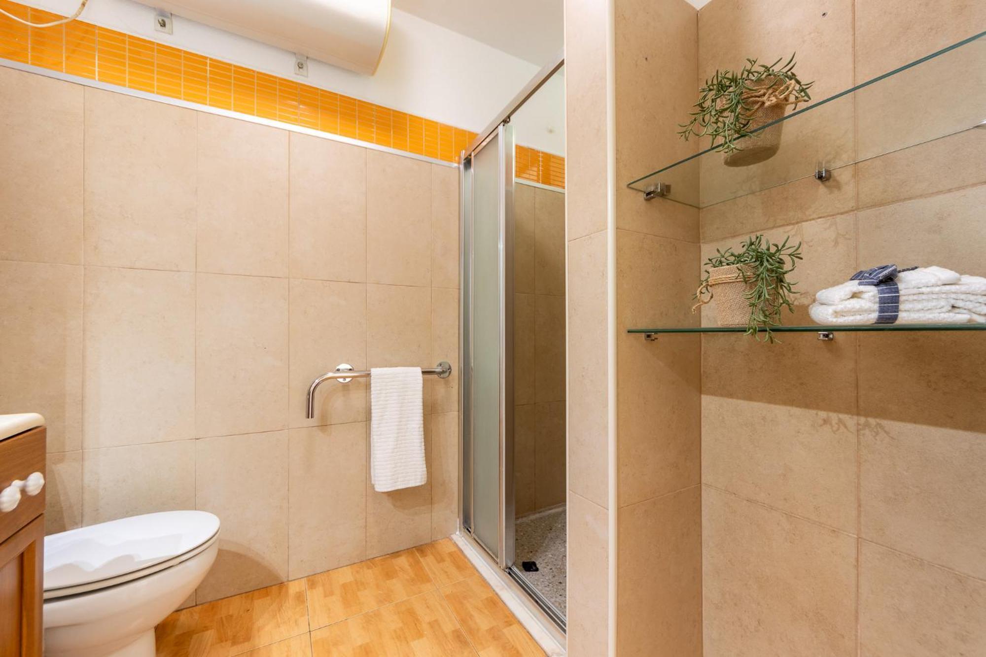 Luminoso Bungalow Con Parking Tarragona Exterior photo